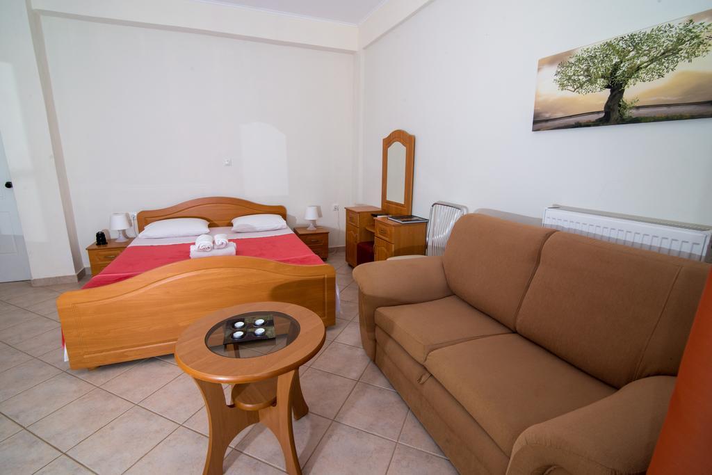 Rooms Nancy Agios Andreas  Oda fotoğraf