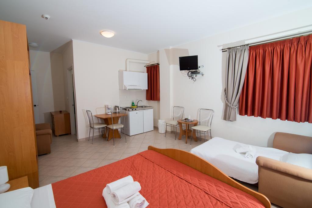 Rooms Nancy Agios Andreas  Oda fotoğraf